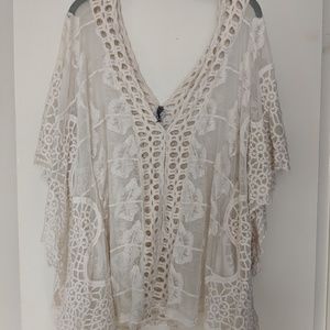 Sheer Cream lace kaftan style top XCVI